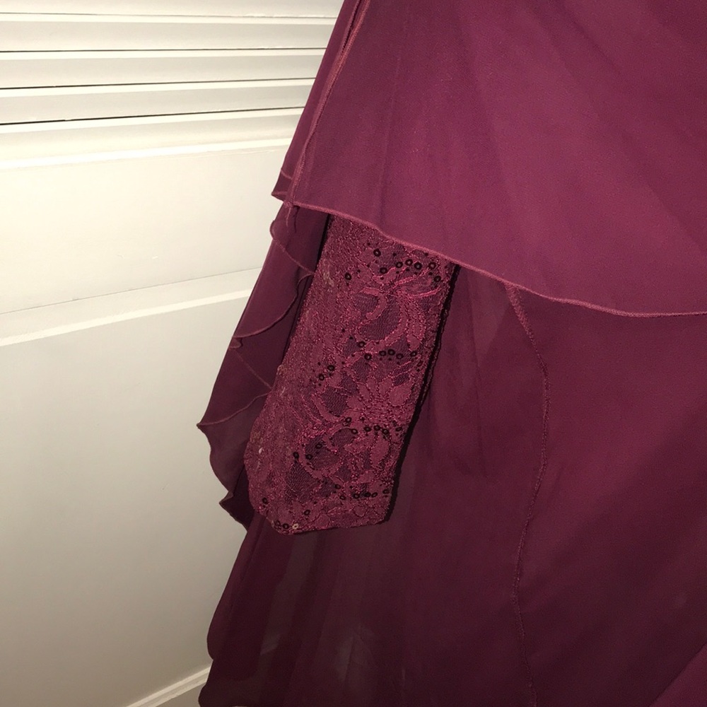 Dress - Picture 4 of 5